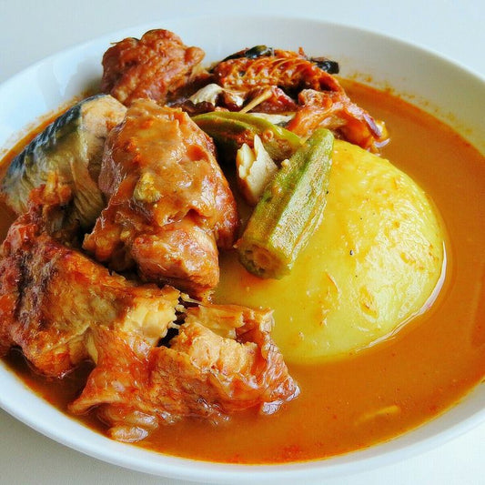 Foutou Banane - Sauce Claire