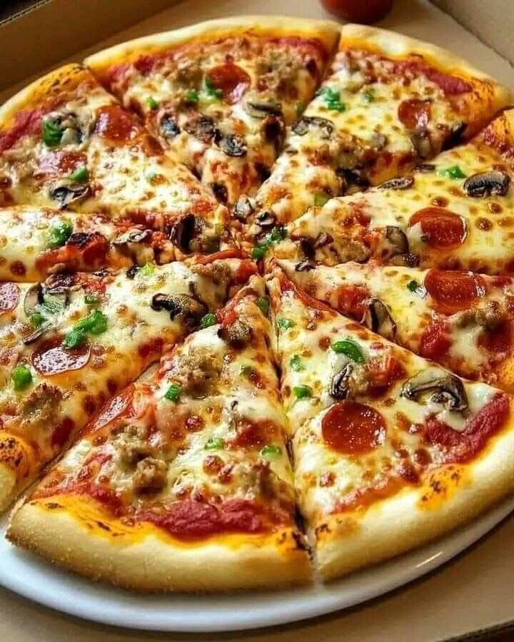Pizza Reine